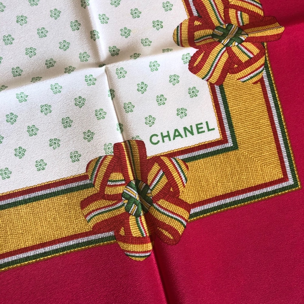 Authentic Chanel, 100% silk, made in Italy.